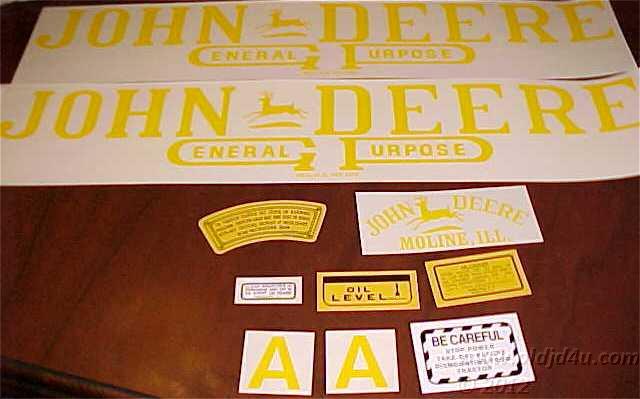 John Deere 4 Leg Leaping Deere Decal Jd5250